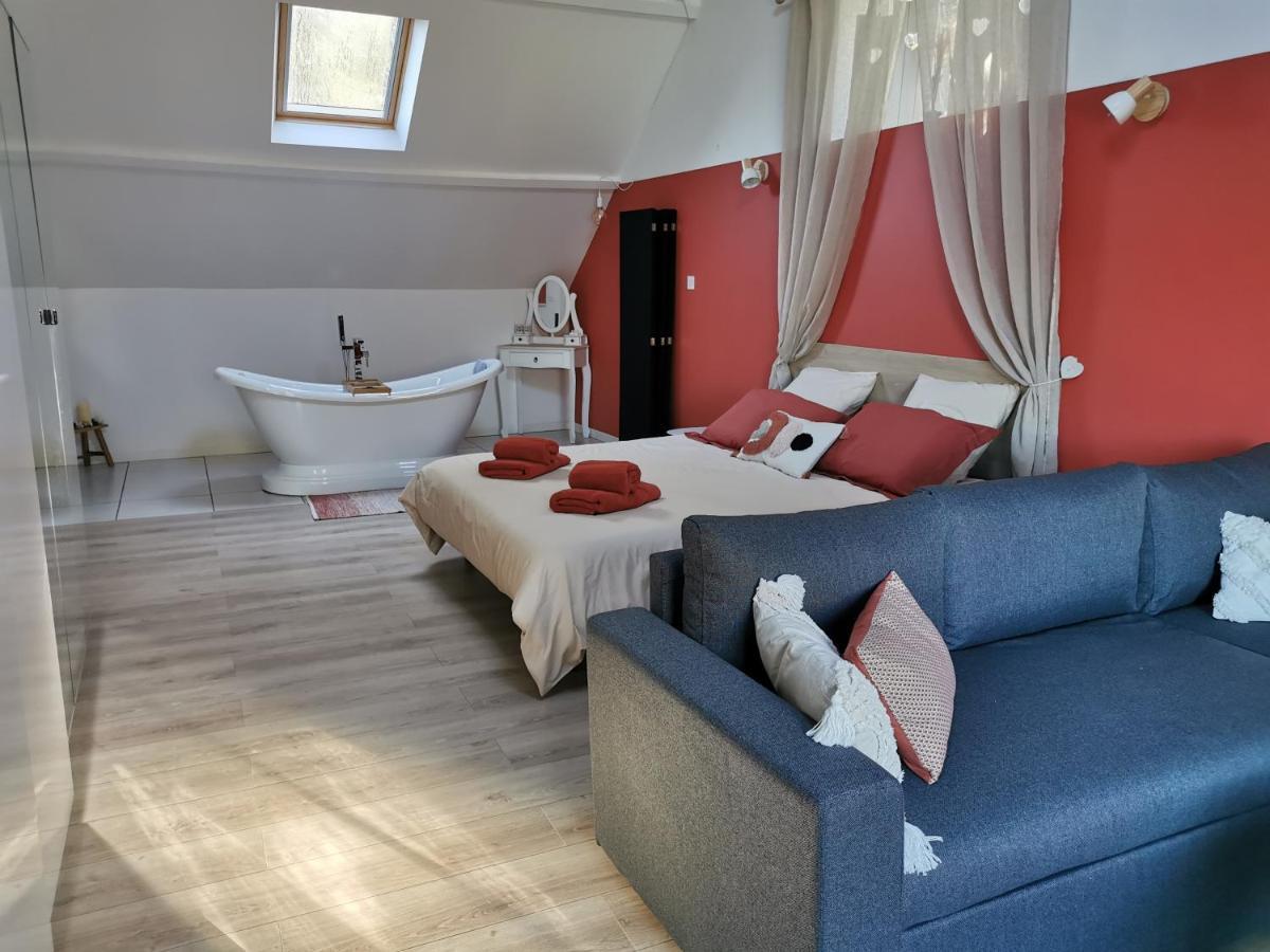 Malansac Les Lits De L'Arz Bed & Breakfast エクステリア 写真